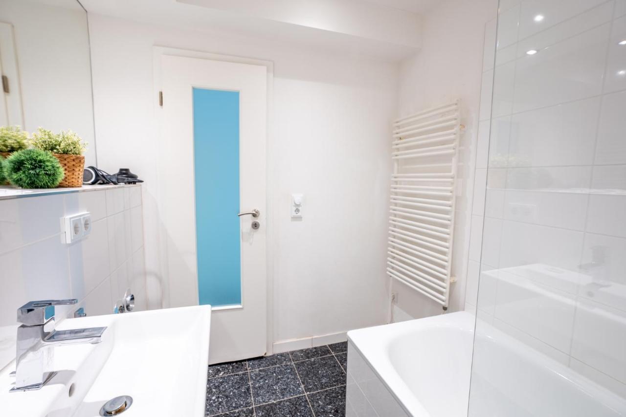 Komplette 2 Zimmer Wohnung Zentral Neben Oktoberfest Munique Exterior foto